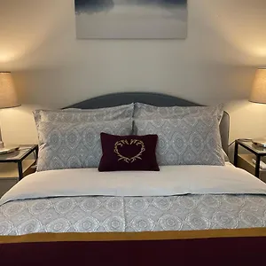 Luxury One Bedroom With Garden Vallauris